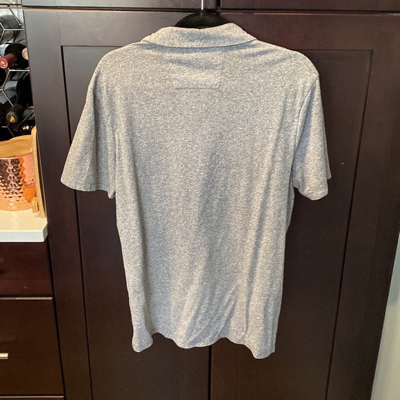 Banana Republic Quick Dry Polo - Picture 2 of 3